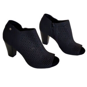 NEW Womens Giani Bernini Black Block Heel Peep Toe Memory Foam Ankle Booties 8 M